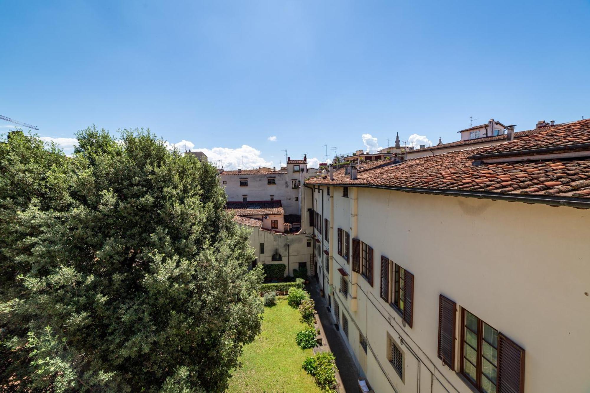 Residenza D'Epoca Palazzo Salviati Quaratesi Hotel Florence Exterior photo