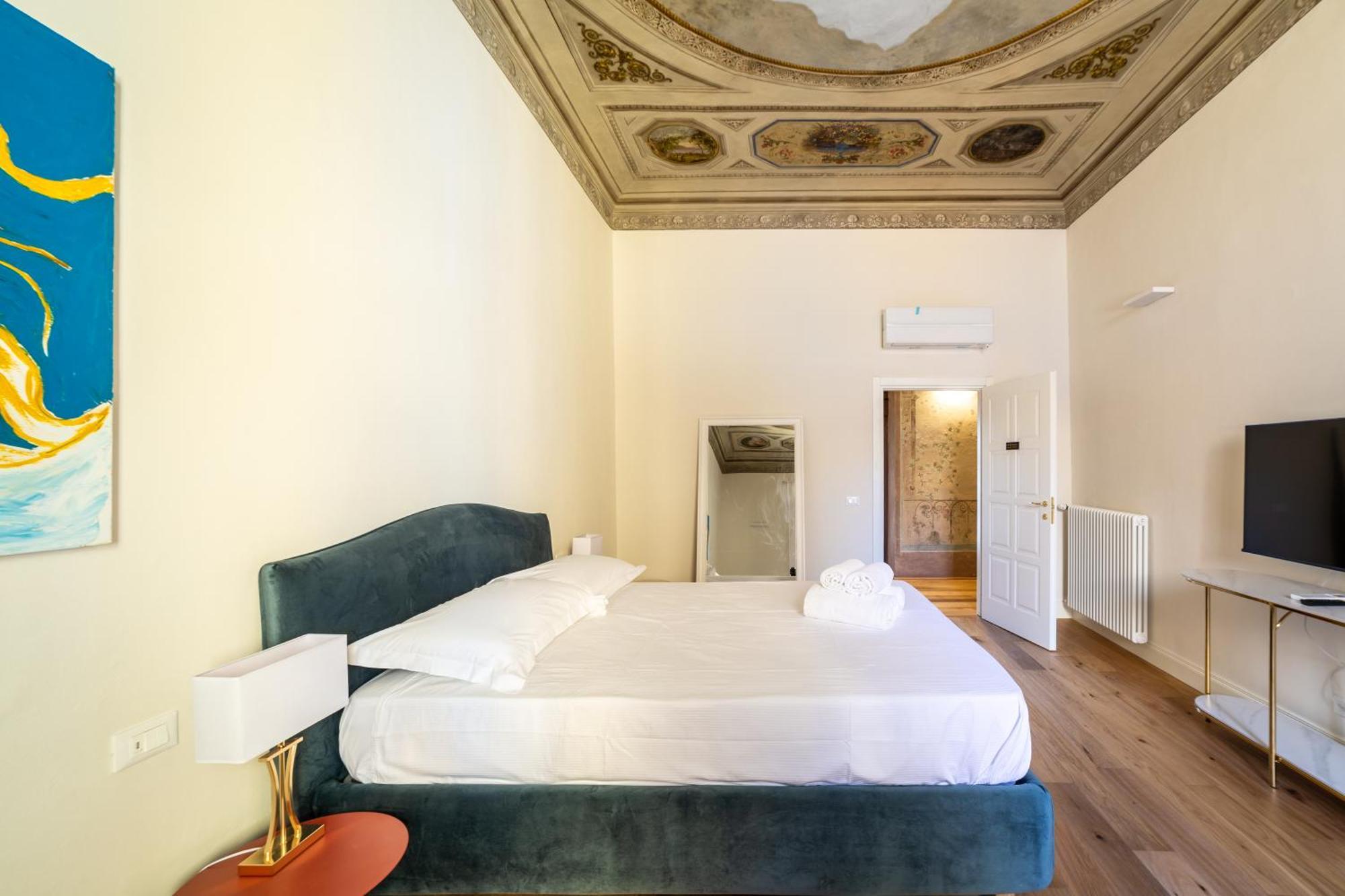 Residenza D'Epoca Palazzo Salviati Quaratesi Hotel Florence Exterior photo