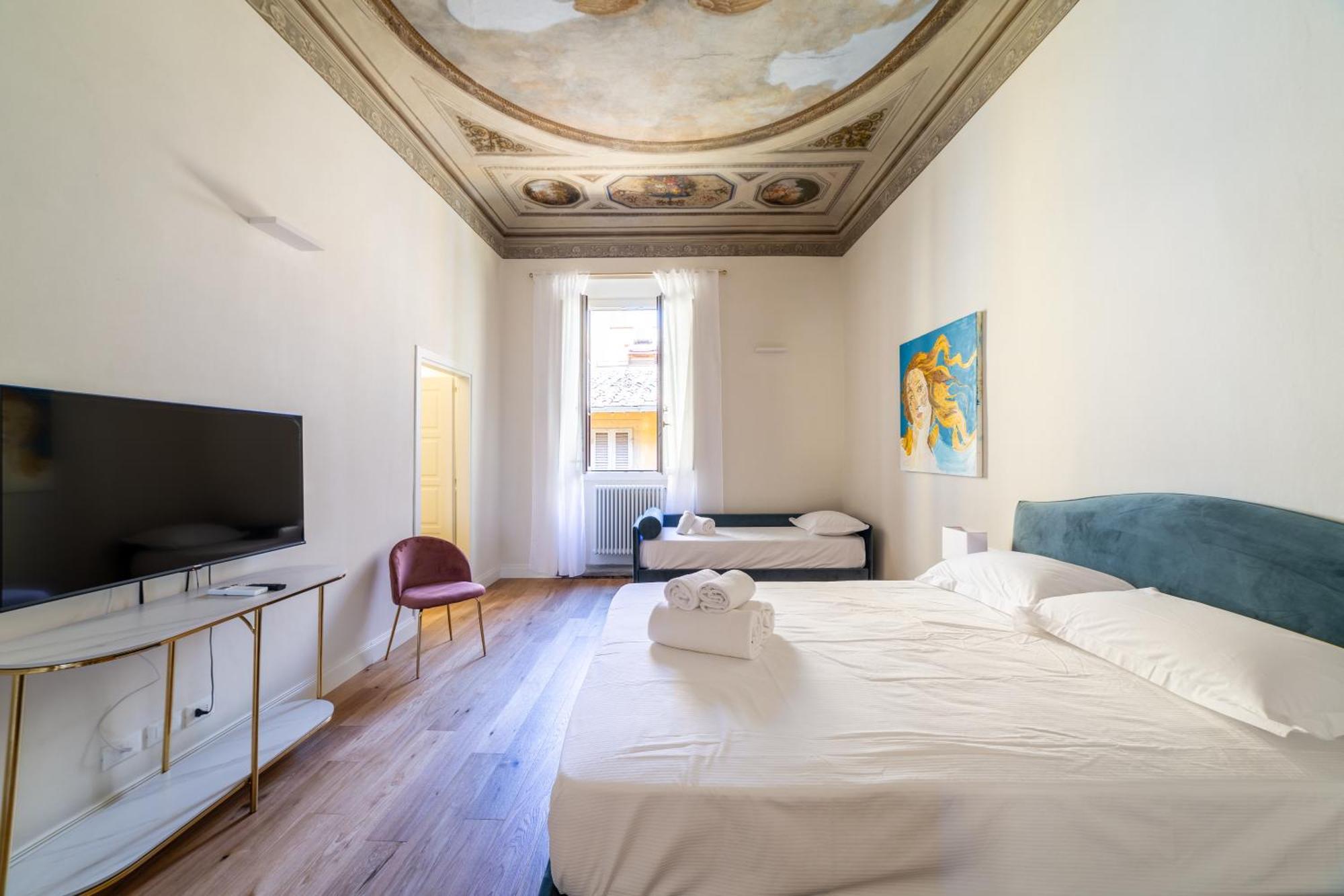 Residenza D'Epoca Palazzo Salviati Quaratesi Hotel Florence Exterior photo
